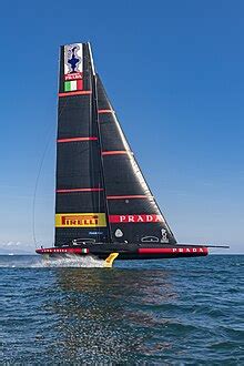 prada luna rossa wikipedia